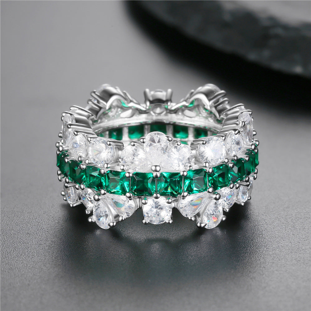 Emerald Three-Row Ring – Luxurious & Sophisticated