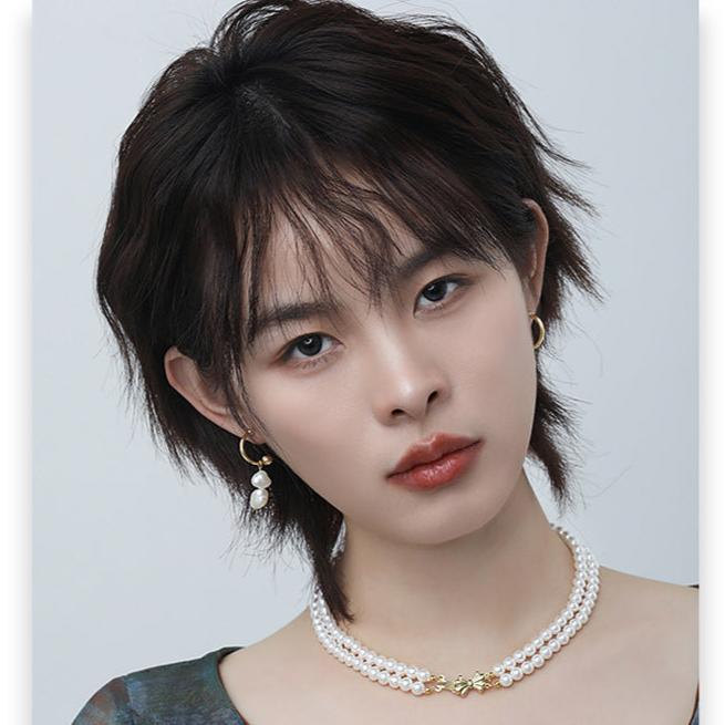 (Stainless)Butterfly Charm Pearl Necklace | A Fusion of Classic Elegance and Modern Style