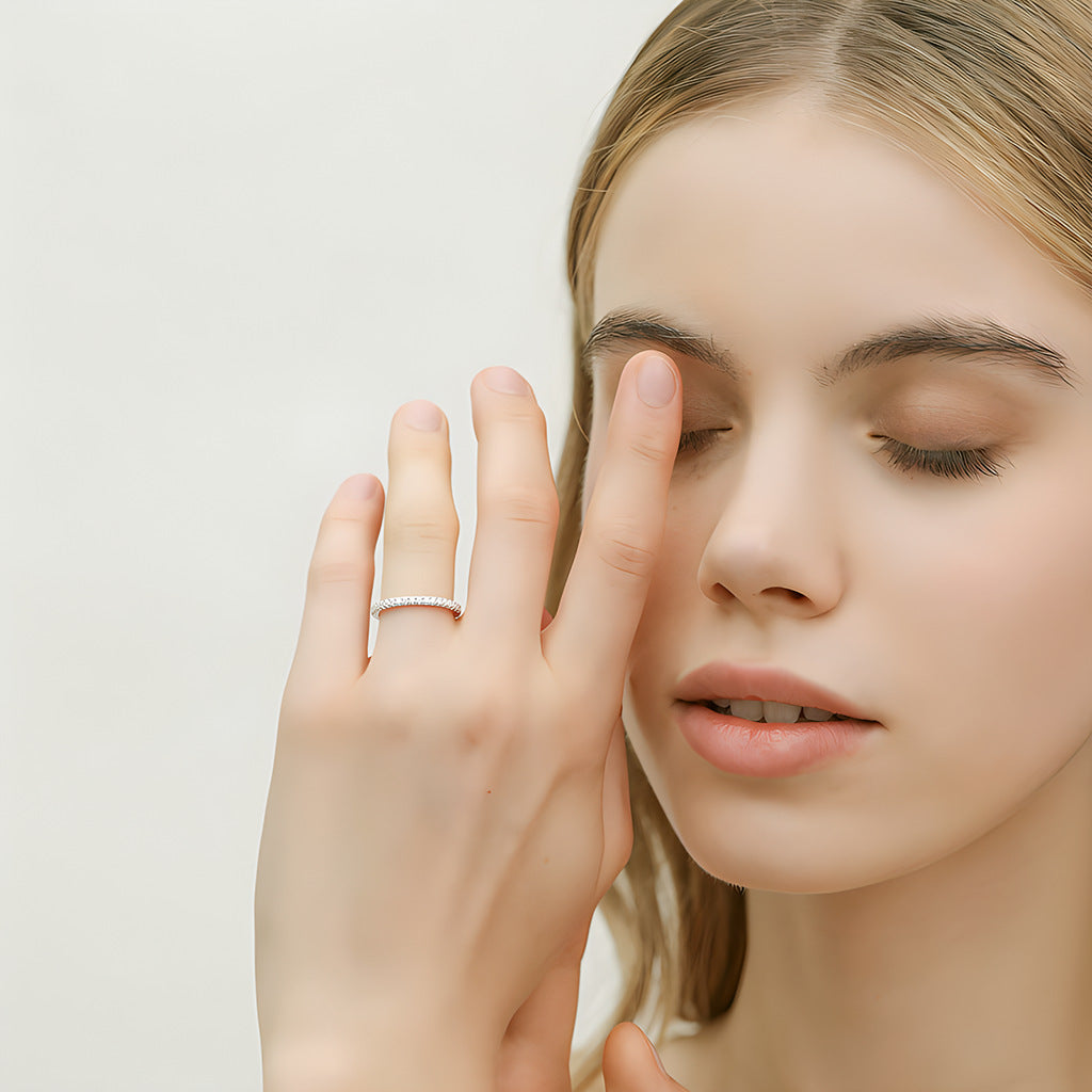 Minimalist Luxury Moissanite Ring in Sterling Silver