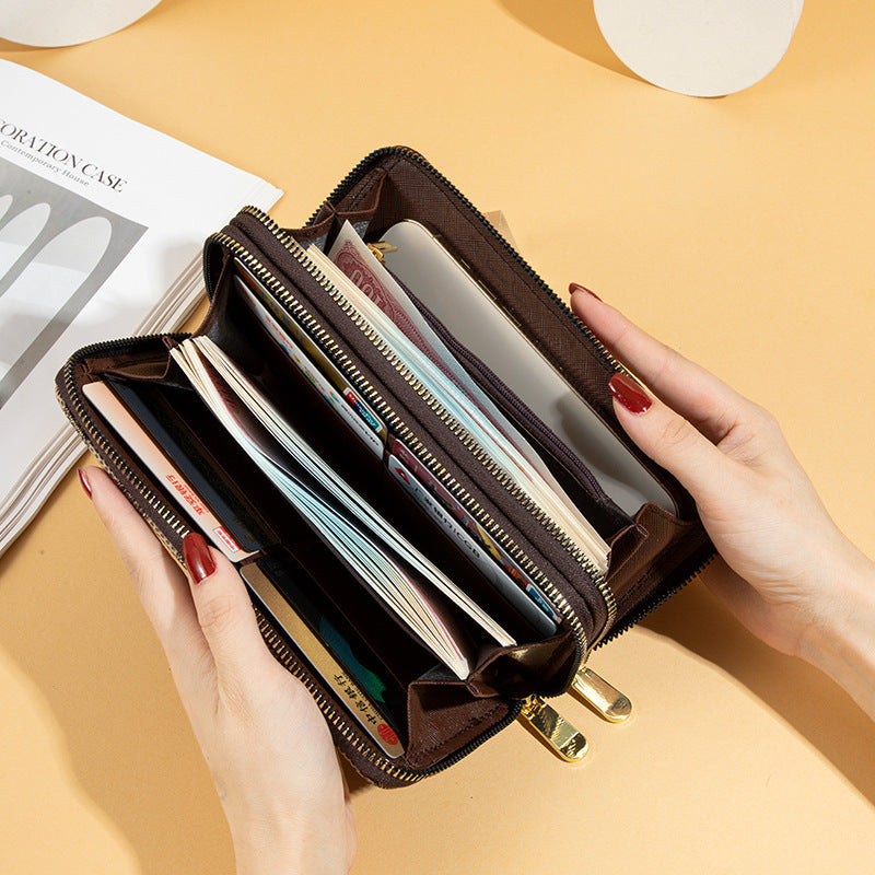 Elegant Checkerboard PU Leather Wallet