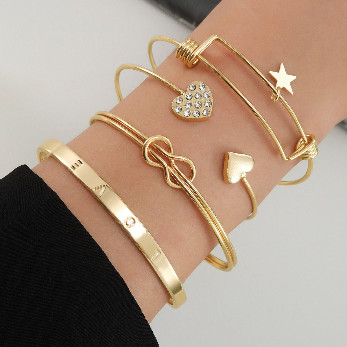 (Stainless)Set of 4 Bracelets (14 different sets)