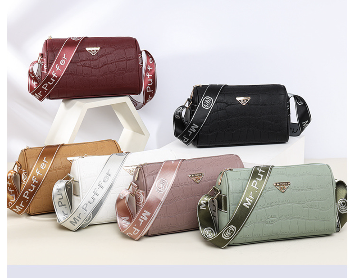 Minimalist Versatile Shoulder Bag