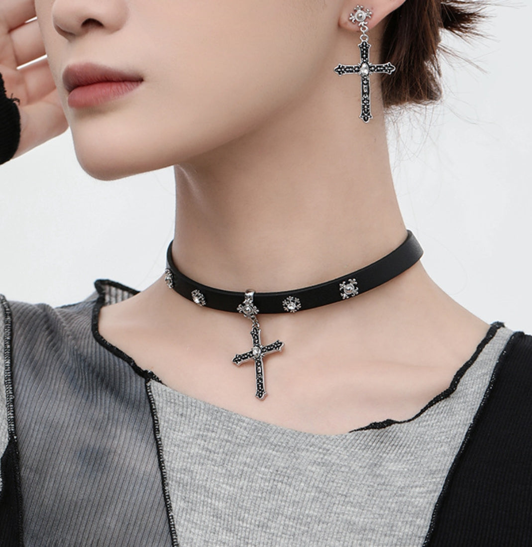 (Stainless)Y2K Punk Leather Cross Choker