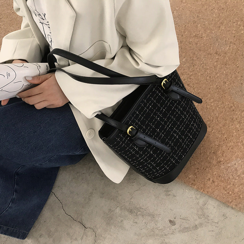 Large-Capacity Plaid Woolen Tote Bag
