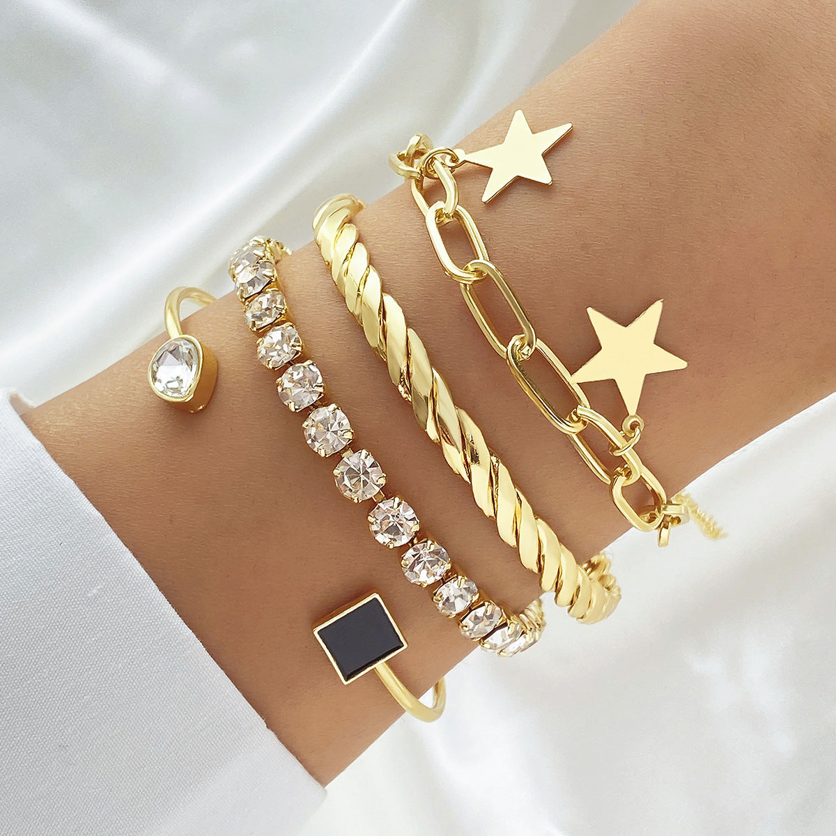 (Stainless)Set of 4 Bracelets (14 different sets)