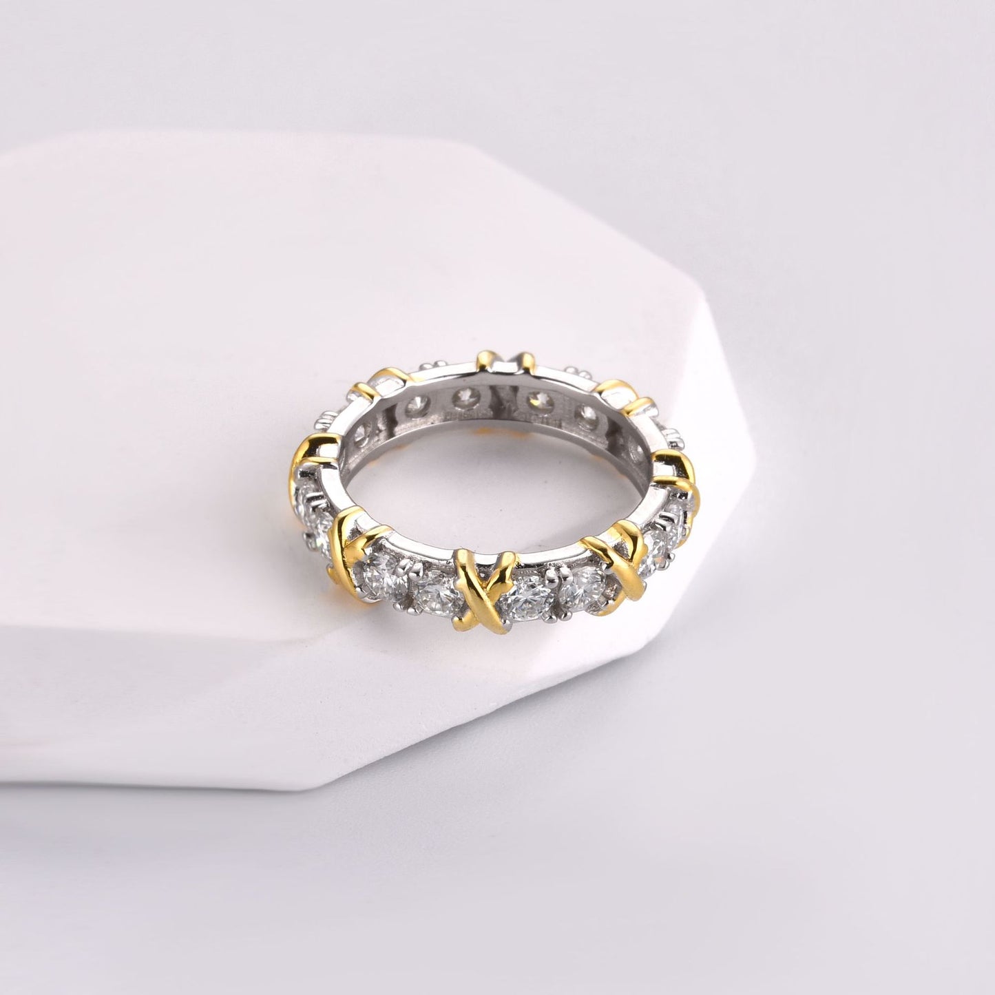 Exquisite Two-Tone Moissanite Ring with X-Cross Design