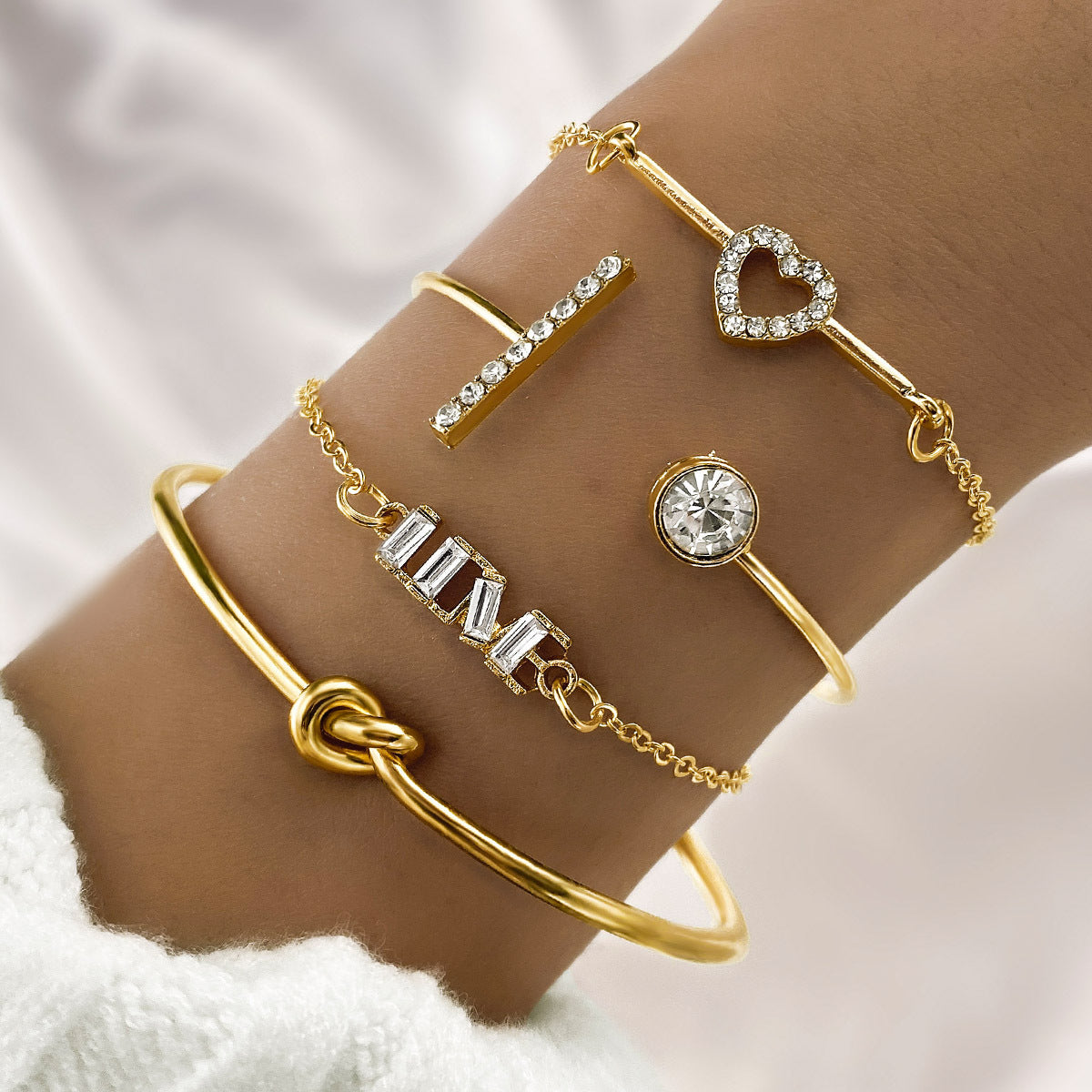(Stainless)Set of 4 Bracelets (14 different sets)