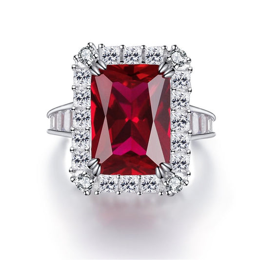 Ruby & Diamond Ring – Classic & Striking