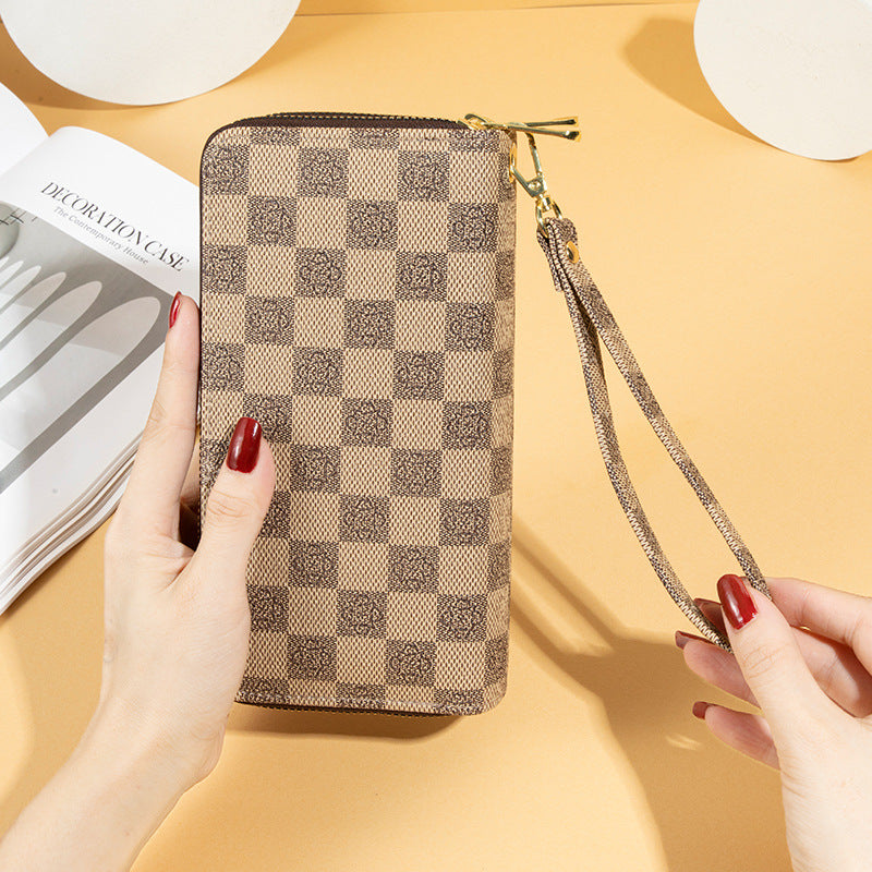 Elegant Checkerboard PU Leather Wallet