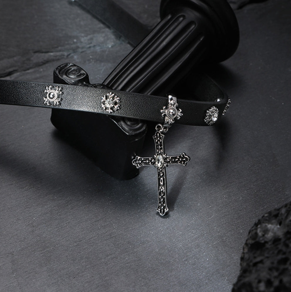 (Stainless)Y2K Punk Leather Cross Choker